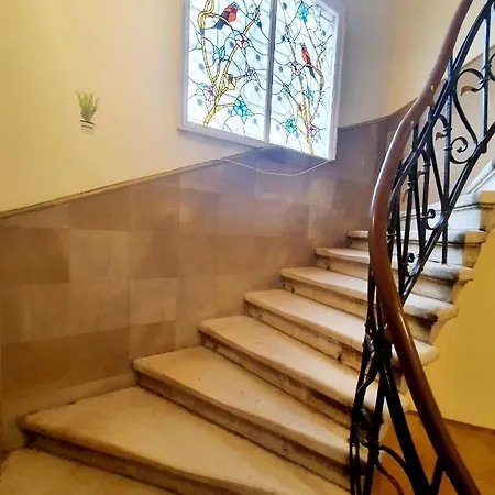 Отель Hotello *